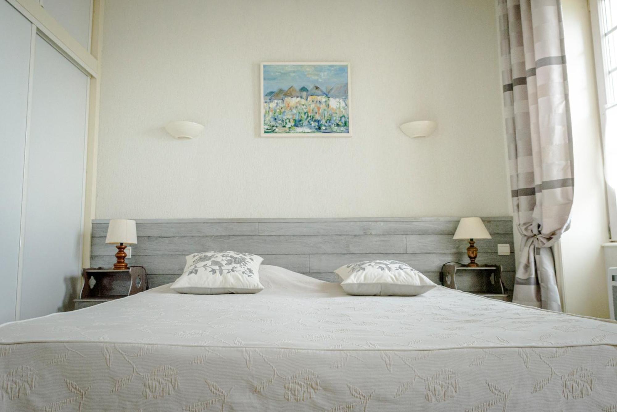 Maison Studios & Appartements Les 4 Vents لوك-سور-مير المظهر الخارجي الصورة
